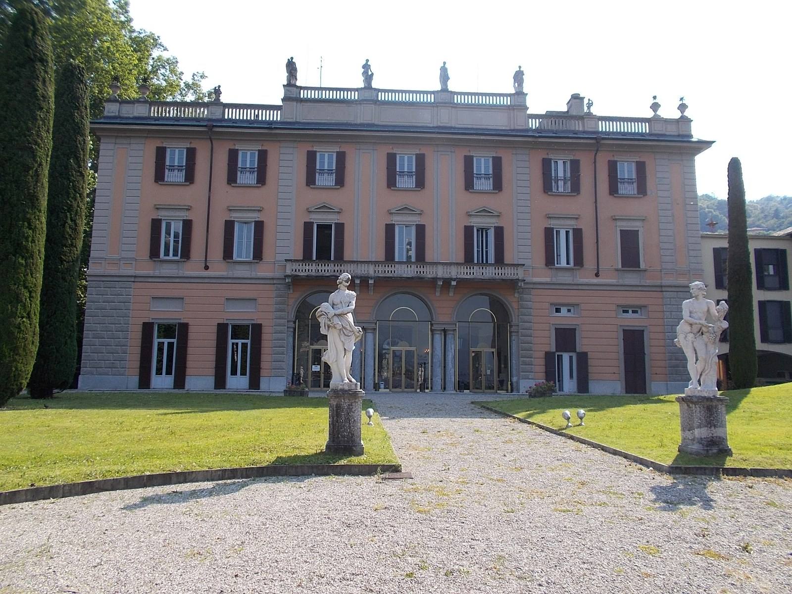 Villa Gallia a Como, una delle sedi di Miniartextil 35.